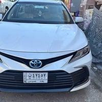 كامري وكالة عبد اللطيف جميل فول 2024 السعر 236 و بيها مجال  الرقم 0782...