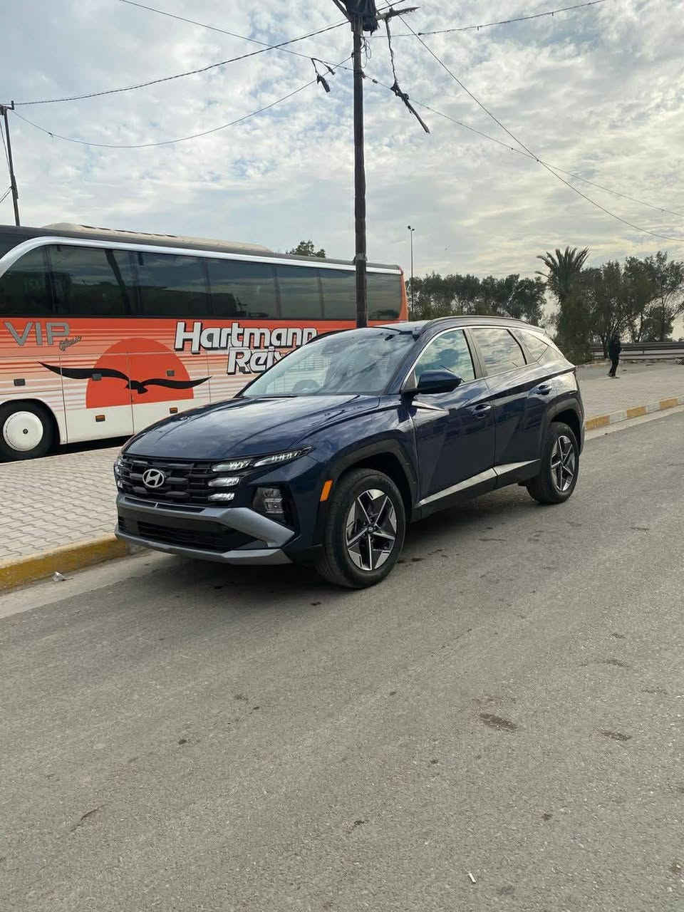 توسان موديل 2025 لون حبري وارد امريكي حادثهه ربع بنيد وشويه من جاملغ وصور حادث مرفقه بالمنشور  ماشي22 الف سياره احلى من صور
المواصفات
بصمه تشغيل وبصمه ابواب 
فور ويل 
قياده ذاتيه
تحديد مسار 
تحكم ستيرن 
مثبت سرعه
رادار امامي
تنبيه خروج عن الطريق
تحكم قياده ثلاث وضعيات
يكو + سمارت + سبورت
مانع تزحلق
مانع منحدرات
دشبول دجتال متصل مع الشاشه
ابل كار بلي + اندرويد
نظام ملاحه
بلوتوث
مدخل شحن امامي خلفي
ويل كب 
تبريد تدفئه قطعتين
السعر 180  معلومات اكثر الاتصال على الرقم
***********
