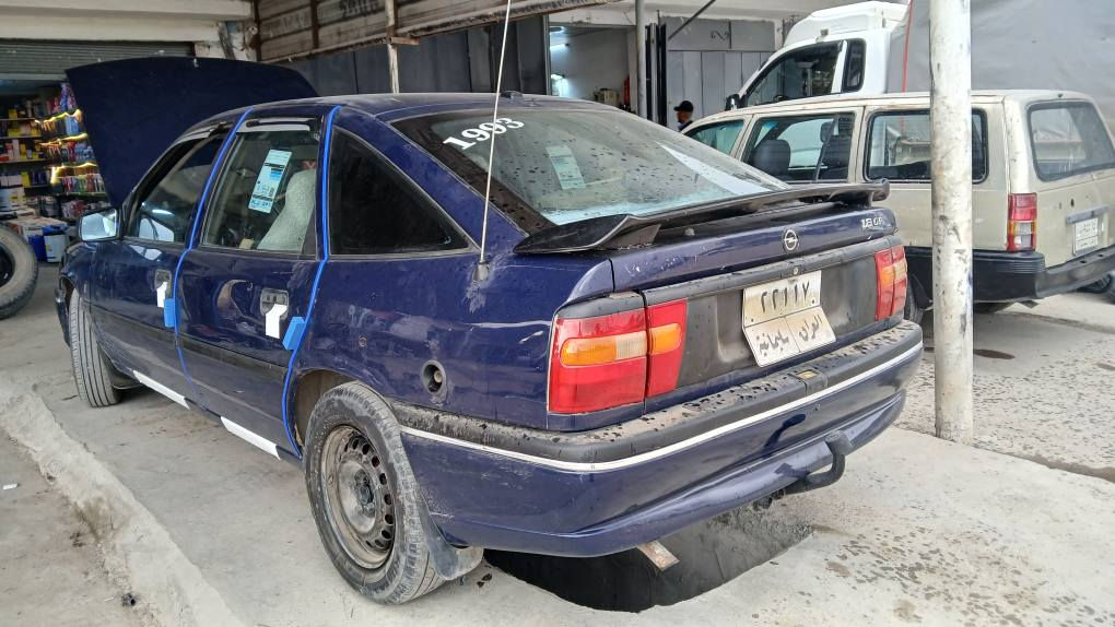 اوبل فكترا موديل 1993
محرك 18 كير اوتماتيك 
رقم سليمانيه  سنويه ساقطه  شرط تحويل 
سياره وضع شركه كل جسمه عل بلاد 
بدون ضبغ حتى هلالات بلاد  
بدون خياس 
كاميرا شاشه ايبات
كير ومحرك بشرط 
سعر 38 $ 
اي استفسار خابر 
*********** كركوك, العراق
