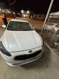 كادنزا موديل 2014 خليجي رقم بغداد  نكليزي السياره بيه 3 قطع  كلير وقطع...