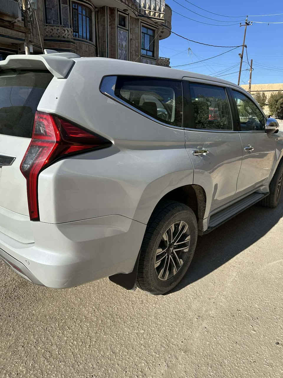 باجيرو مونتيرو 2021
رقم اربيل انكليزي
وكاله عامه باسمي
بصمه
بصمه ابواب 
محرك 3000
سلايد روف كرسي يدوي
شاشة ديجيتال
سايد بريك اوتو هولد
حساس خلفي
كشنات جلد لون بيجي
فور ويل حقيقي
ماشية ٣٦ حقيقي
سياره جديده وما متعوبه
مكان السياره بالحله
للاستفسار
***********
*********** Honolulu, HI
