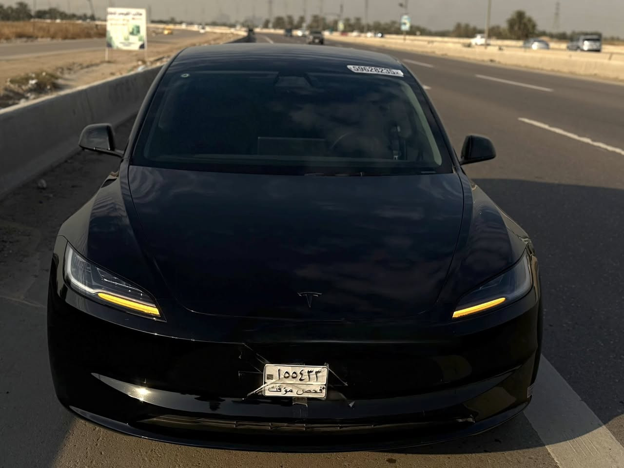 السلام عليكم
Tesla Model 3 Black Edition Standard Plus

موديل 2024 

السعر 210$

سياره فحص مؤقت يعني اي محافضه تترقم

السيارة اون لاين

الحادث قطعتين باب السايق والخلفه

البوب اصليات اخذتهن وصبغتهن توحيد لون + اكو صبغ جوه القفل مال باب

• تقطع بالشحنة 450 كم

• سقف بانوراما زجاج

• شاشة كبيرة اماميه + شاشة صغيره خلفيه

• كاميرا خلفية

• حساسات خلفية

• كاميرا امامية

• حساسات اماميه

• كاميرا جانبيه 

• تدفئه مقود 

• كراسي كهرباء

• كراسي تدفئه +  تبريد 

• غرفة جلد مميزة لون أسود 

• رادار امامي

• رادار خلفي

• رادار جانبي

• مانع تصادم

• محدد مسار

• كاميرات عدد 8 

• حساسات جانبيه

• مثبت سرعة

• كاميرات محيطيه 360° 

• تحكم بالسياره عن طريق الشاشة

• نظام قيادة آلية Auto Pilot

• عداد ديجيتال

• اضائه على مدار السياره RGB

• نظام (RCTA) للتنبيه عند الرجوع للخلف

• نظام (RSA) لكشف لافتات السرعه للطريق

• نظام (PSC) الرادار الذكي لمنع الاصطدام 

• نظام (LTA) لتحديد المسار على الطريق

• تشغيل عن بعد بل تطبيق 

• اوتو بارك

تفاصيل التسلا الباقي معروف 

للأستفسار الاتصال

***********
