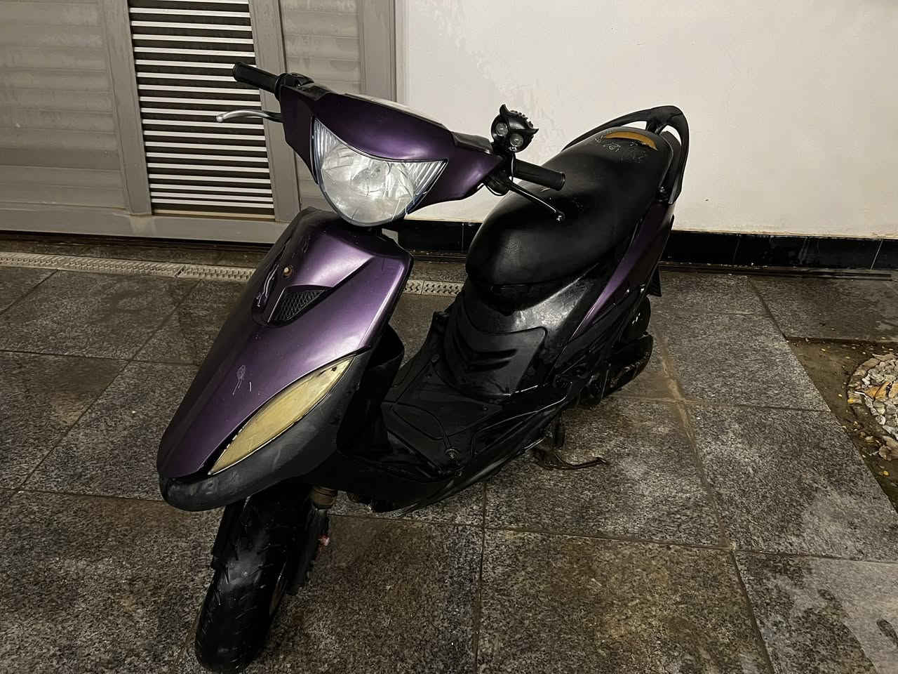 ماكس عدلة (بوشة55 بلاد)مفتوحة مبدل بس الواشر مال المكينة(مامجفتة) كهربائيات كلها شغالة ماعدا الاشاير والعداد. صالنصة بلاد ويلها بلاد لايت عالي ناصي ضمان شلعة ومعدل السعر 450 وبيه مجال حك الجية مكاني الناصرية مركز ***********
