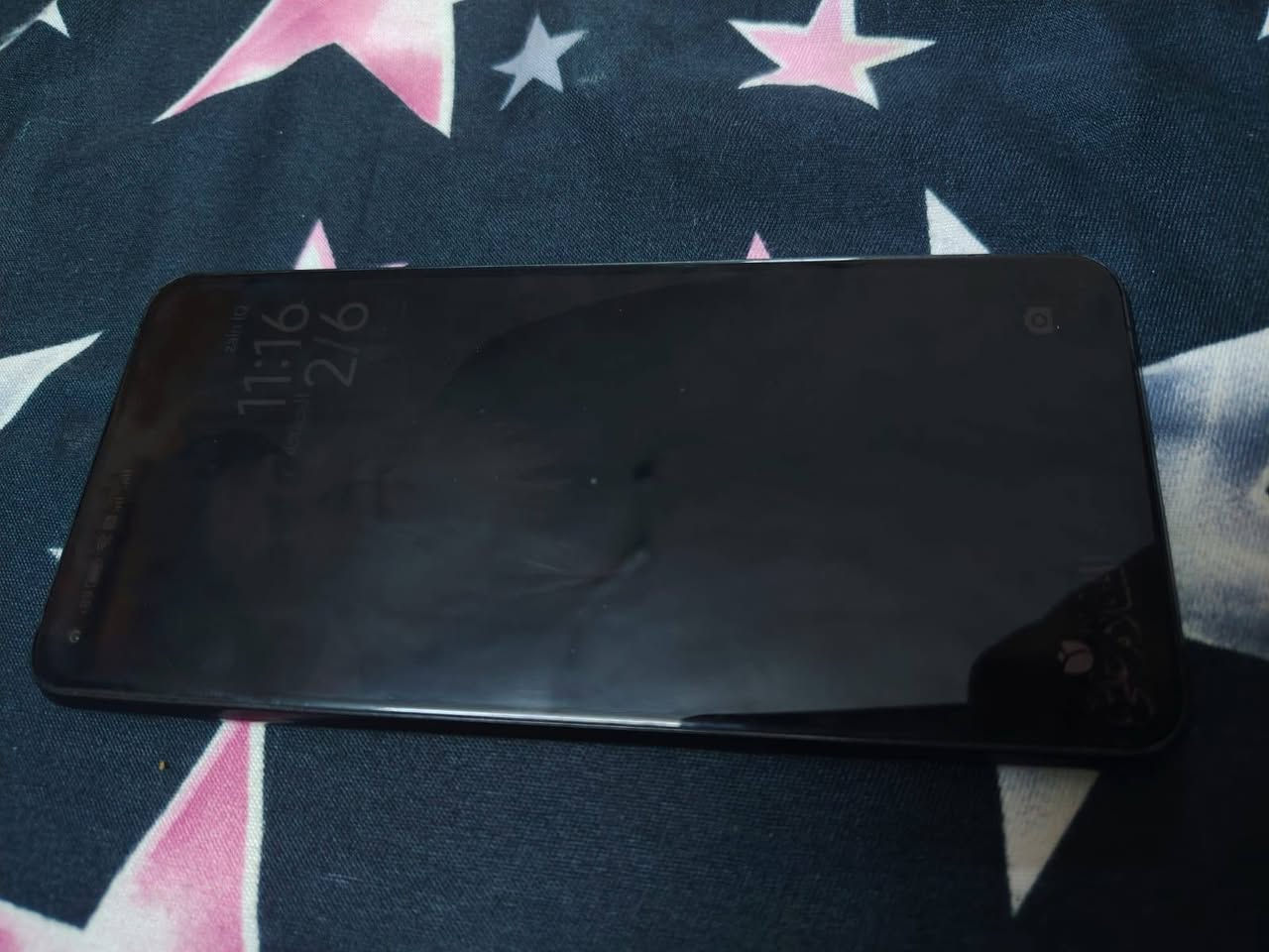 السلام عليكم عندي جهاز شاومي 11Lite  جهاز اخو الجديد بدون ملحقات جهاز فقط ذاكرة 256 عشوائية 8+8 جهاز راقي للبيع او امراوس حسب القناعه مكاني البياع رقمي ***********
