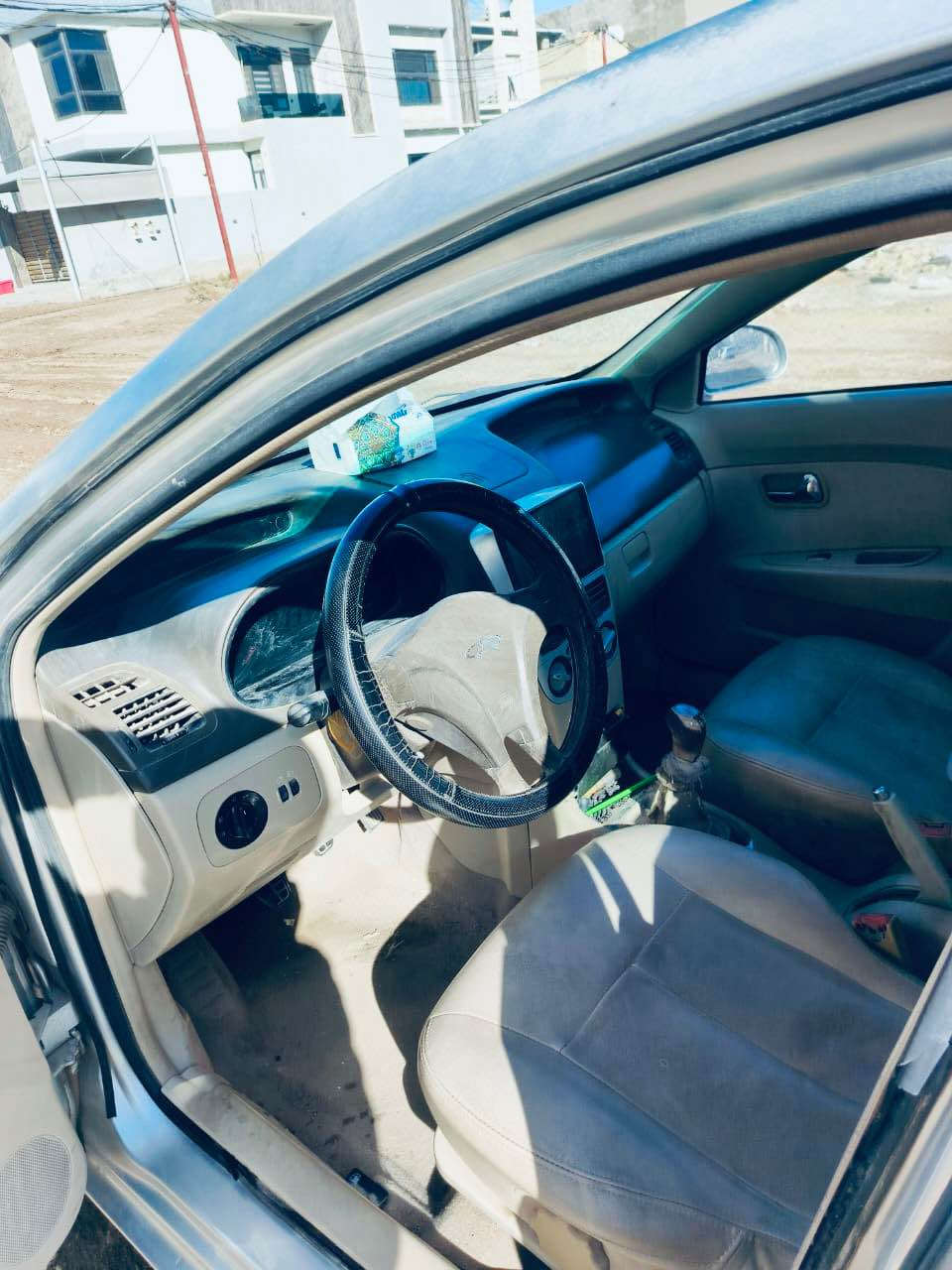 شيري فلاوين موديل 2013 للبيع السياره مابيه صبغ ولا خياس ومابيه نقص ان شاء الله للبيع السعر 37 مكاني بغداد رقم *********** بغداد, العراق
