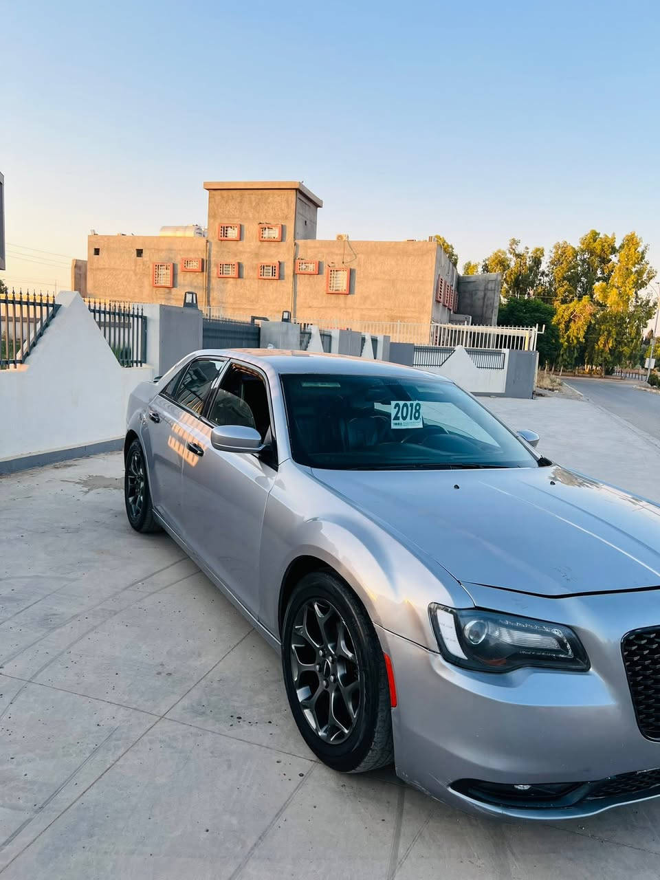 ئه دميني 💚
ئؤباما مؤديل 2016. S 300
100هه زاري هه قيقي رؤيشتوه  6پستؤن 
گيرو مه كينه ي به شه رت ده عام ليدراوي نييه ته بريد سارد گه رم. گير سووكان 
سه قفي شوشه ييه به شه رت سه ياره كه ته نها 1بؤياخه ته قه و ره قه ي نيييه كاره بايي گشت گياني يشه كات سه ياره كه لؤك لؤكه ماليي دؤسته ئالوو گؤر ناكه م ته نها فرؤشتنه مشته ريت ته له فؤن كه
شوين چمچه مال
ژم.***********
***********
نرخ 68يه ك تؤز مه جال
