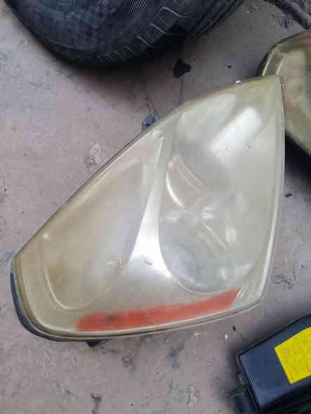 أغراض سيدونه 2009 كلهم 200 الف يحب يشتري هذا رقمي ***********
