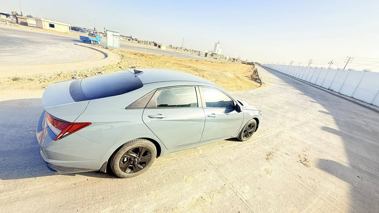 السلام عليكم 
لببيع فقط 

السعر 155$ 

للبيع النترا هايبرد فوول عدا الفتحة 
حادث بسيط جدا بدون فتح صبغ نص جاملغ

 وبارد بالبنيد واضح بالصور  
موديل 23 
لون اسمنتي 
مواصفات معروفه BLO
رقم نجف باسمي 
بيها نقص كلج يعني عينه وصينيه 
تتصلح ب6$ 
تنخصم من السعر 
مكاني نجف 
***********
