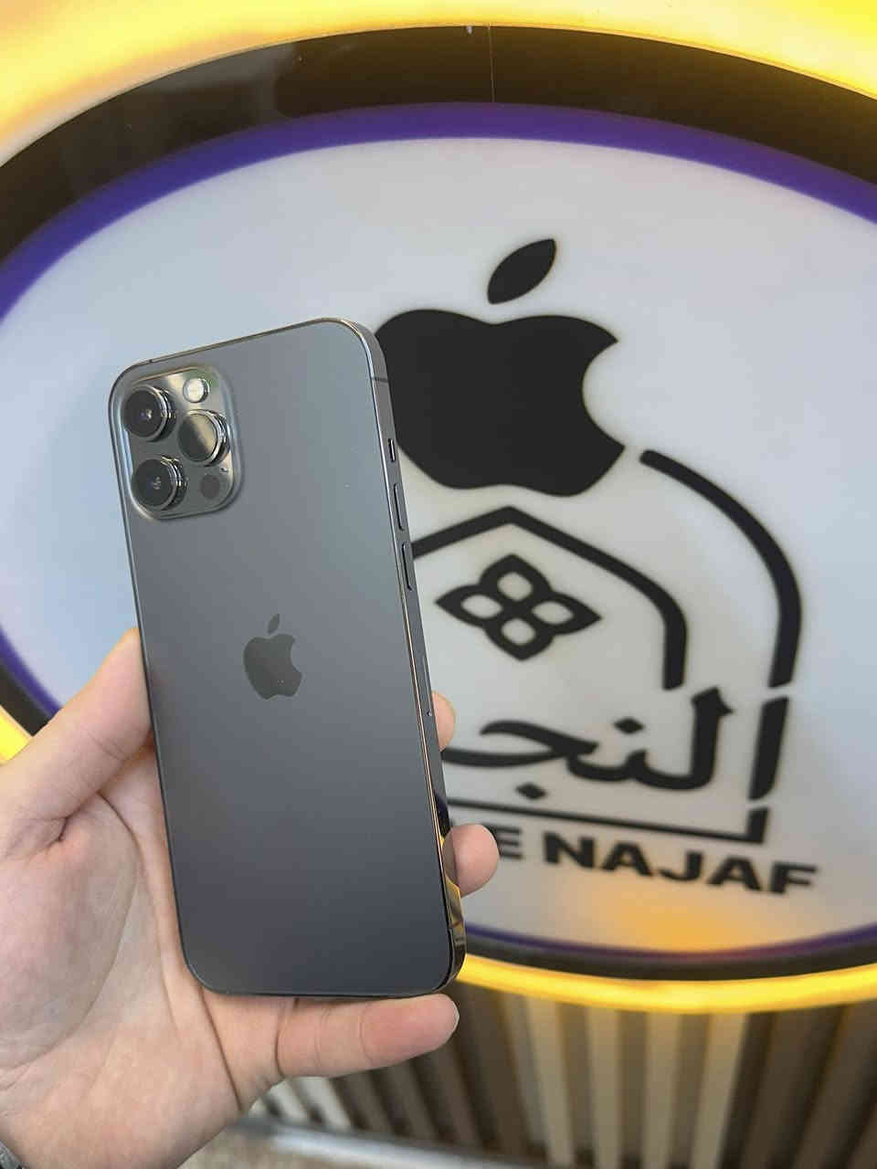 ١٢ برو ماكس ذاكره ٥١٢ جهاز فول ب ٣٢٥ مكاني النجف ***********
