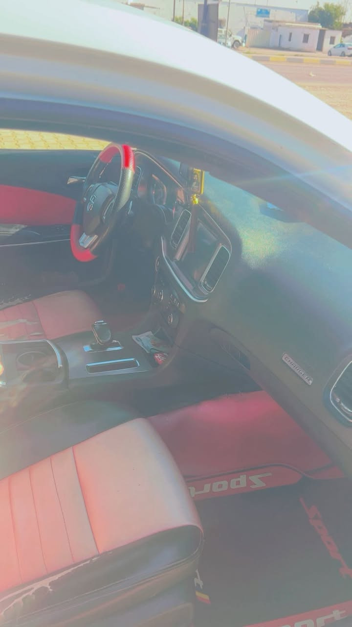 سلام عليكم جارجر البيع مديل /14 بيه 3قطع بيع مستعجل سعر 140 وبيه مجال***********
