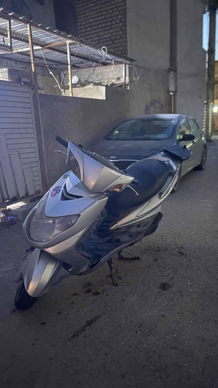 سلام عليكم 
سكنس فحل نوزل خطين دراجه تخبل مكينتها 58.5 مكاني بغداد الدورة حي اسيا رقمي *********** قيم بما يرضي اللة حط سعر اذا عجبني ابيع ولحد يكسر بيها
