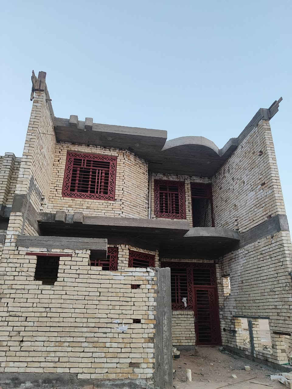 سلام عليكم خلفه بناء درجة أوله اشراف مهندسين مصداقيه بالعمل هذا رقم انتصل ردلل
***********
