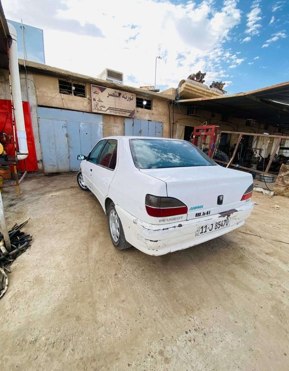 بيجو 306 موديل 2001 رقم بغداد دولي
محرك z6 كير رياضي 
تبريد ثلج 
ضفيرة مابيها ولاجطل شرط
باتري بوش جديد كلشي بيها جديد 
سعر 38 بيها مجال شي بسيط 
*********** مكاني تكريت
