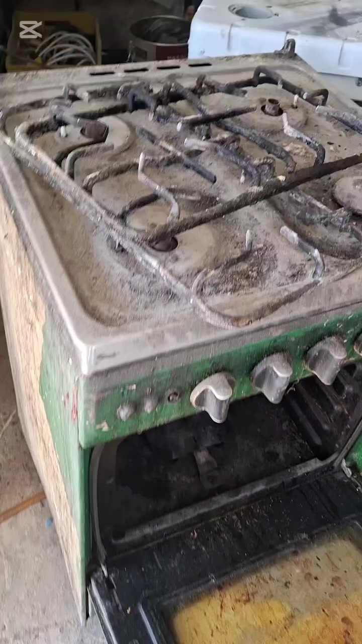 اللهم صل على محمد وآل محمد تصليح ونضيف طباخات شغل ضمان بسعر مناسب جدا العنوان بغداد طارميه شارع ضباط واتساب ***********# ورشه ابو حيدر
