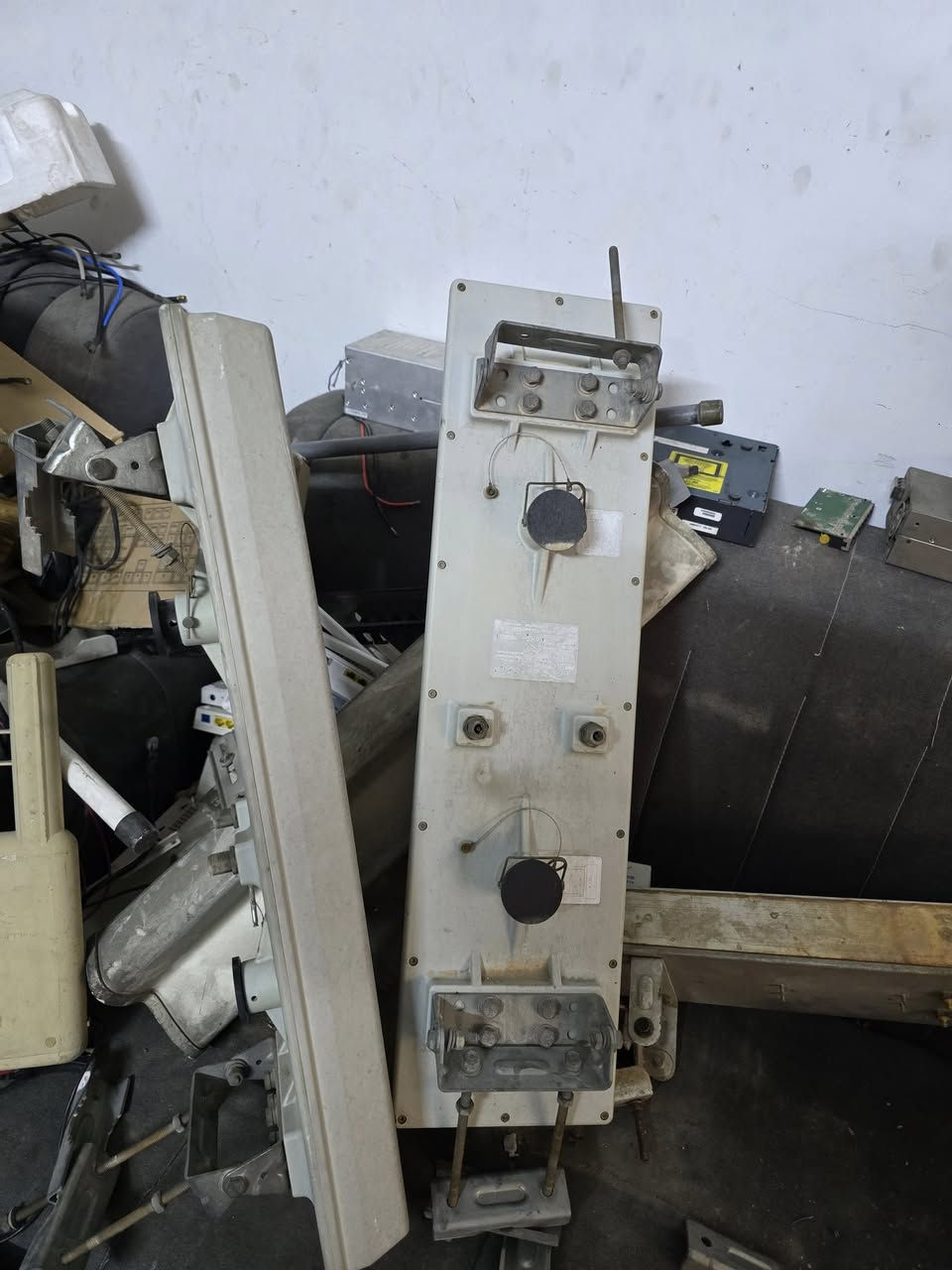 غراض انترنت مستخدمة للبيع

سكترات 120 ubnt
سكترات 90 ubnt
سكترات arc 60,90,120
912 5G
912 6G
روكت
سيسكو 2960S 48PORT كله كيكا
نانو بيم
نانو M5 xm
نانو m5 xw
دشات 30 ubnt
دشات 30 مايكروتك
دش 32 
بور بردج m5
تك ميموسا ٥٦
محولات سكاتر اصليه
محولات ايرفايبر ١ كيكا 

***********
***********

يوجد توصيل كافة المحافظات
