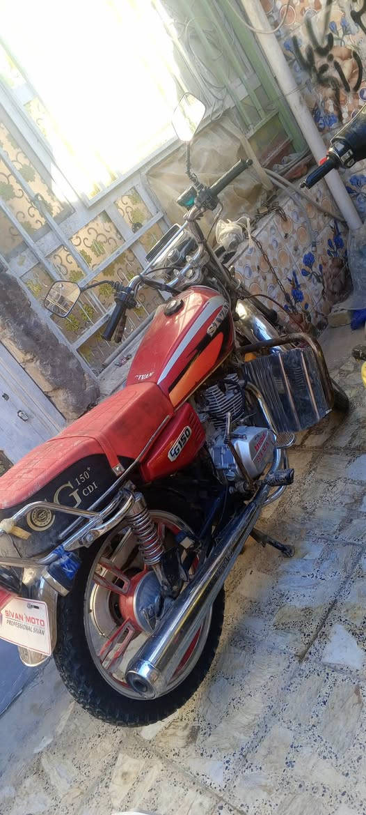 دراجة سيفان 2023 نضيفة 5 گير مامفتوح بيها برغي اوراق كاملة السعر 550 الف المكان بغداد مدينة الصدر حي طارق الرقم ***********
