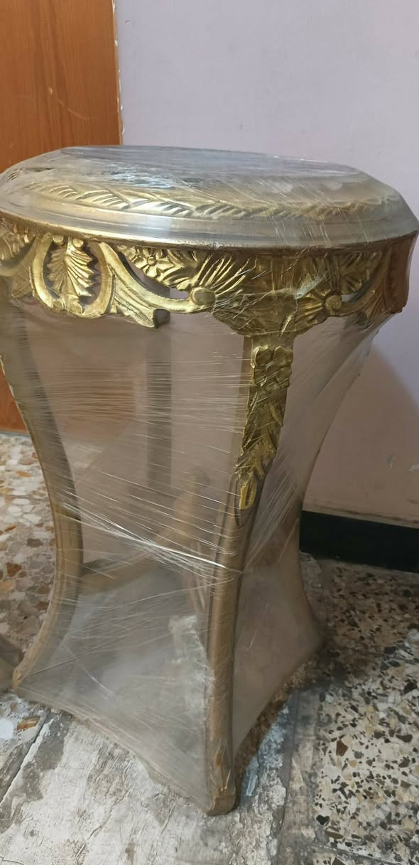 زوجين طبلات من خشب زان مصري شغل مصري دمياطي اثنين دائريات جديده غير مستخدمات ارتفاع ٨٠ والمربعات وجه مرمر ايضا ارتغاع ٧٠ تقريبا


**إذا كنت صاحب هذا الإعلان وتريد حذفه لأي سبب، رجاءا أرسل رسالة إلى الدعم الفني**