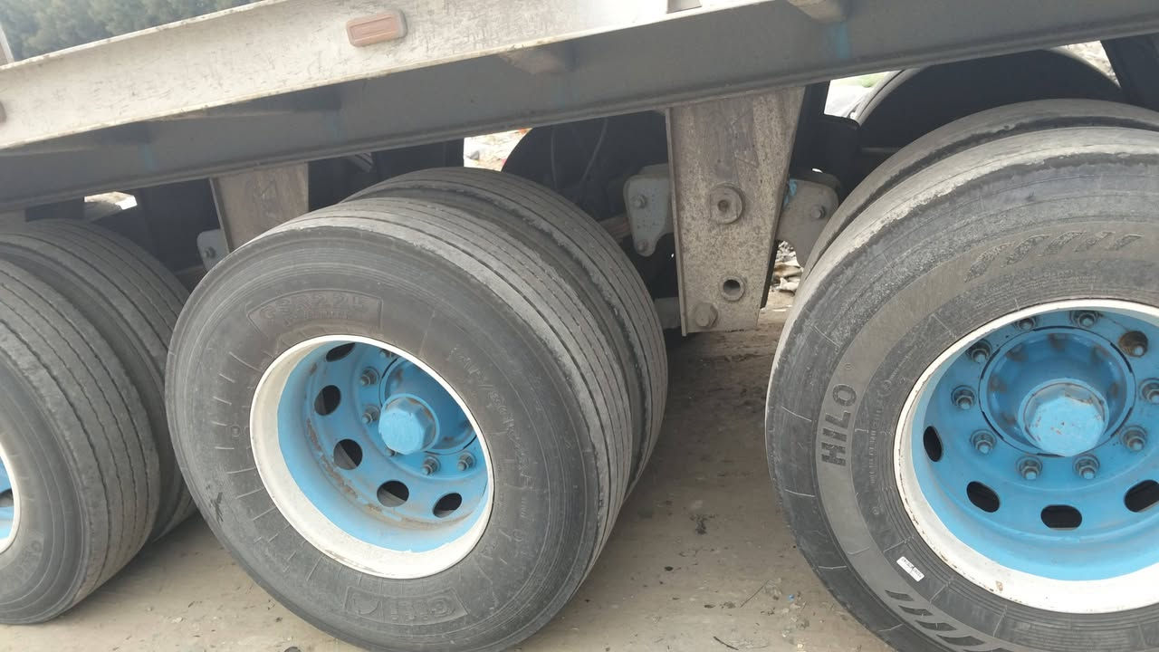 السلام عليكم عربانه للبيع حداديه شاصي16محدد مال جملون الطول 13 دناكير 14 ثلاجه مطبخ صندكه كهربائيات كامله
السعر 110$ وبيها مجال 
مكان الحله 
الرقم ***********
