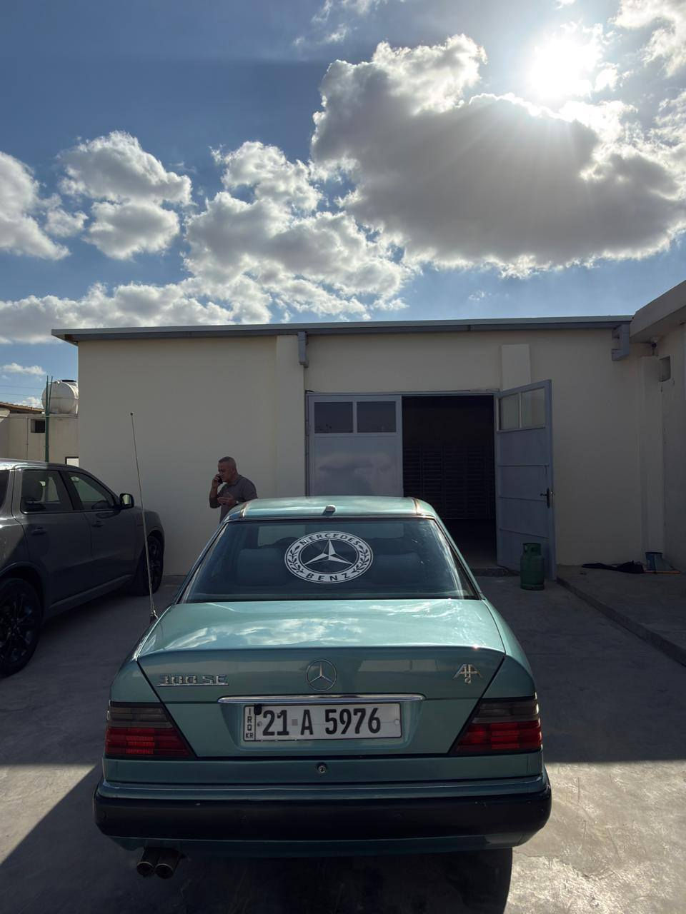 السلام وعليكم مارسدس دب 1993صبغ عام جماليه فقط قواعد دبل بلادي لاتصليح لاخياس لاشي رقم سليمانيه بسمي جديد تحويل مباشر مكينه vvti3000 اخوان سياره عليهه ادامه كامله تبريد صدر امامي خلفي جديد اكسل جديد طخم تاير جديد مابيهه مصرف دينار مكاني ديالى ناحيه الوجيهيه سعر80وبيهه مجال بسيط شراي يتصل 
***********
***********
