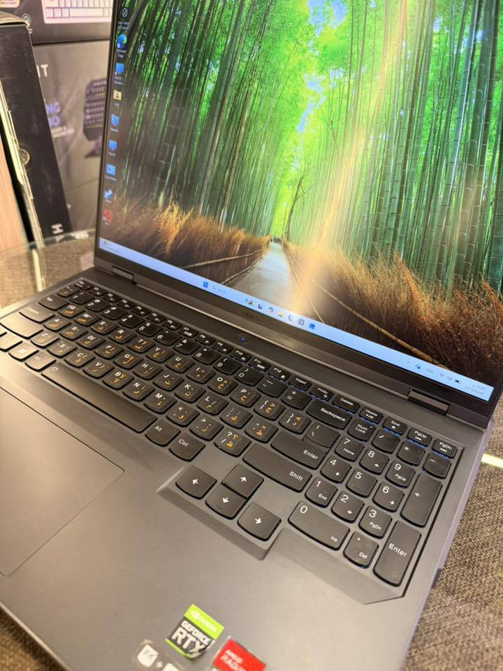 Lenovo legion 5 للبيع
معالج/ AMD  Ryzen 7 7745HX
رام/ 32GB 5600
هارد/ Samsung 1TB nvme m.2
كارت شاشة/ RTX 4070 8GB
كيبورد/ 100% RGB 
شاشة ١٦٥ هرتز 
الملحقات/ شاحنه فقط 
ملاحظة/ دكمتين فقط بالكيبورد مشلوعات من مكانهم - الدكمة موجودة وتشتغل طبيعي 

السعر 1,600,000


**إذا كنت صاحب هذا الإعلان وتريد حذفه لأي سبب، رجاءا أرسل رسالة إلى الدعم الفني**