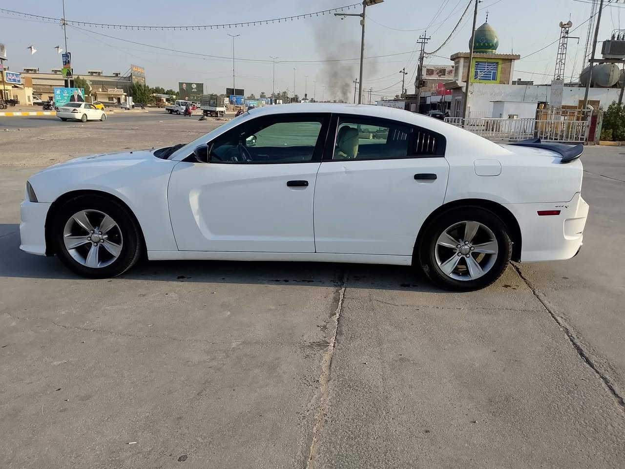 جارجر 011 للبيع 138 وبيها مجال
بسیط 
رقم بغداد ب اسم تحویل مباشر 
سیاره بصمه وجاهزه من کلثي 
مکینه وکیر واکسل 
تبرید ثلج +تدفئه 
حدادیه امامي وخلفي جدید 
تخم تایر جدید 
السونار مرفق بالمنشور 
السياره علیها ادامه کامله نوزلات وبلکات وفيت بم 
ومساعد 
مابیها ولا کلوب مشتغل بالدشبول 
لتفاصيل اکثر ***********
