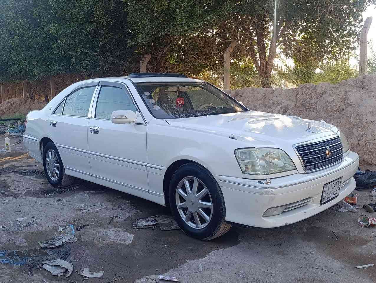 سلام عليكم ملكه 2001  للبيع رقم بصره سنويه 29 مكفوله كص ونغل وعيب شرعي
محرك 2500 تخم تاير تبريد ثلج شاصي 75 رجآآ موشراي لايتصل ستفسار *********** مكان البصره الزبير
