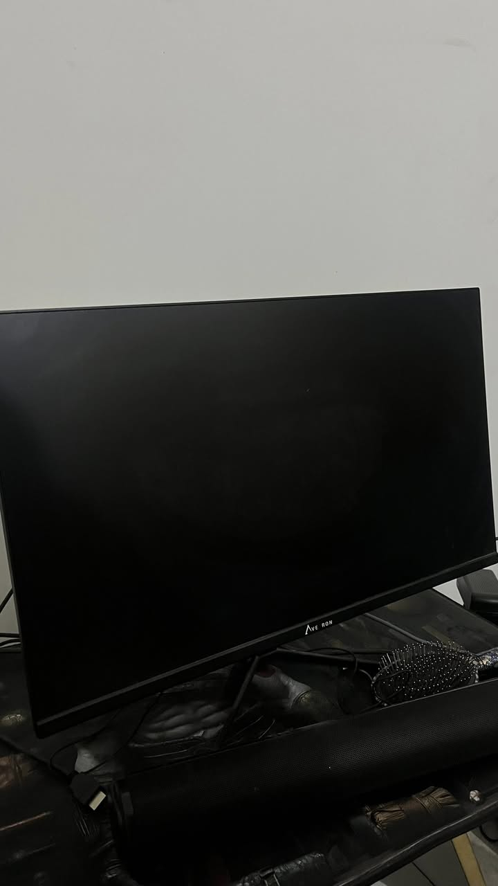 � شاشة قيمنك 23.8 إنچ – G2411
🔥 مناسبة للألعاب والاستخدام اليومي

✅ الحجم: 23.8 إنچ
✅ النوع: IPS (ألوان واضحة وزوايا رؤية واسعة)
✅ الدقة: FHD 1080p
✅ معدل التحديث: 180Hz (سريعة جداً للألعاب)
✅ تدعم HDR
✅ استجابة سريعة – مناسبة للألعاب التنافسية
✅ تصميم عصري وحواف نحيفة

💰 السعر: (150 الف)

📩 للتواصل خاص أو واتساب
(***********)
