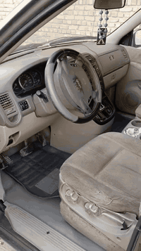 من رخصت الادمن  سياره كيا سيدونه سبعه راكب مديل 2005 السياره  جاهزيه م...