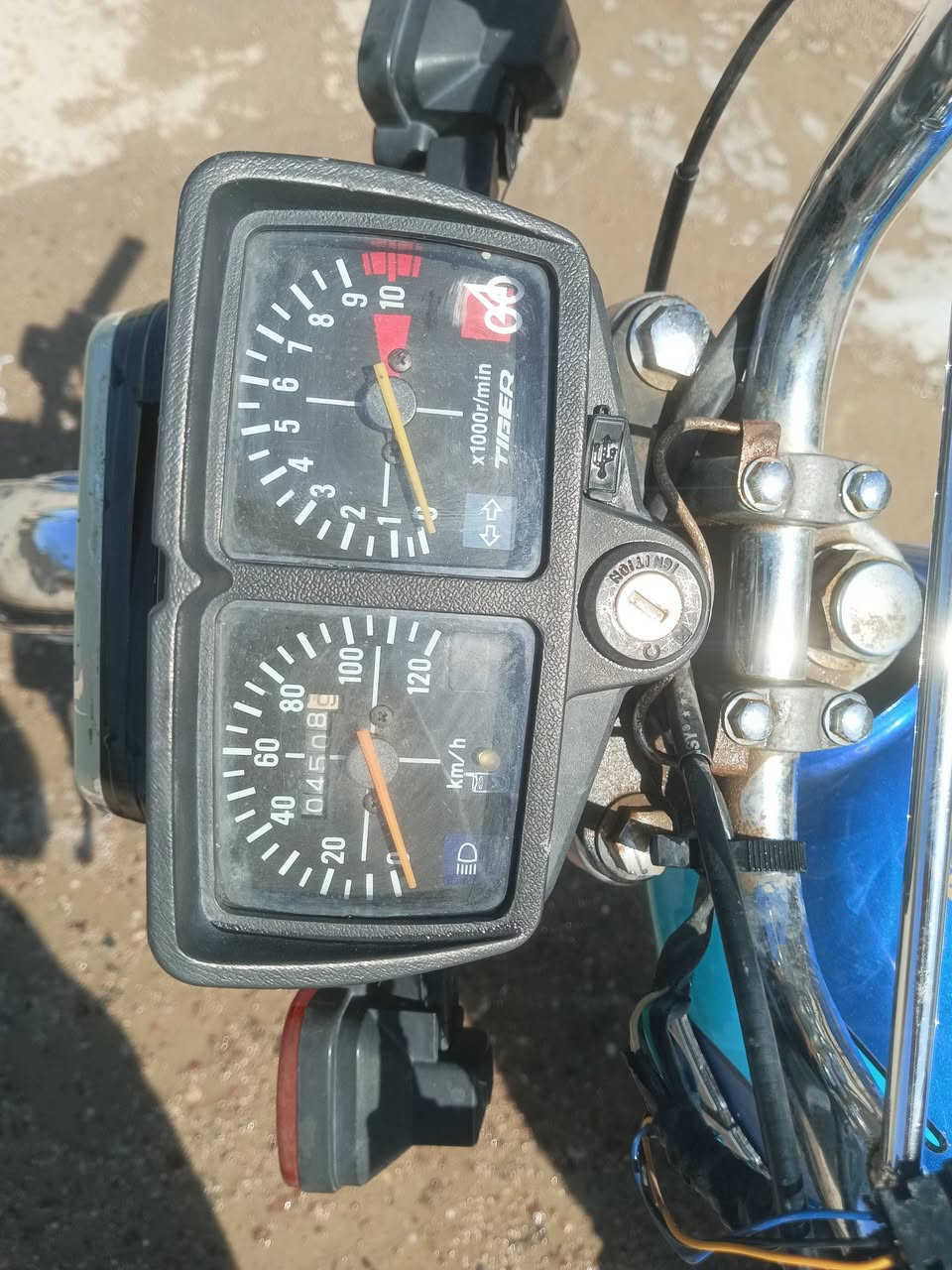 دراجه للبيع ادوات مكفولة بالعشائر 2022مامفتوحه كهربائيات كله شغاله قفل سكان موجود ب400وبيها مجال مكاني البصره قضاء المدينه


**إذا كنت صاحب هذا الإعلان وتريد حذفه لأي سبب، رجاءا أرسل رسالة إلى الدعم الفني**