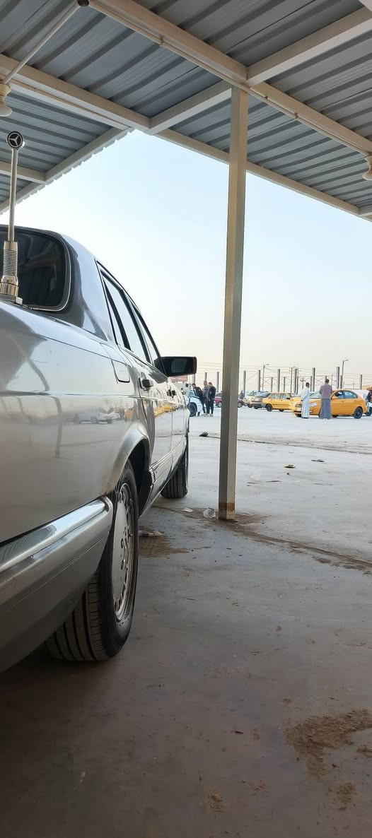 السلام عليكم
مارسدس جانبو300
VVT3000
تبريد
تدفئه
اكسل صدر كله جديد
ممصبوغه بلاد بيه رشات قليله 
64 وبيه مجال لطيبين 
***********
