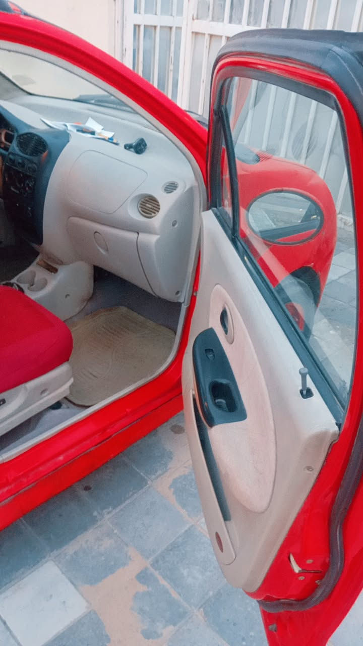 سلام عليكم  سياره كيو كيو للبيع مديل 2013
رقم انكليزي  نجف محرك وگير مكفولات  حداديه 70℅
سنويه ماساقطه  مكفوله من الضربه والتبديل  سياره حلوه مثل مموضح بالصور 
سعرها ٣٠ وبيه مجال استفسار اتصال ع الرقم ***********
