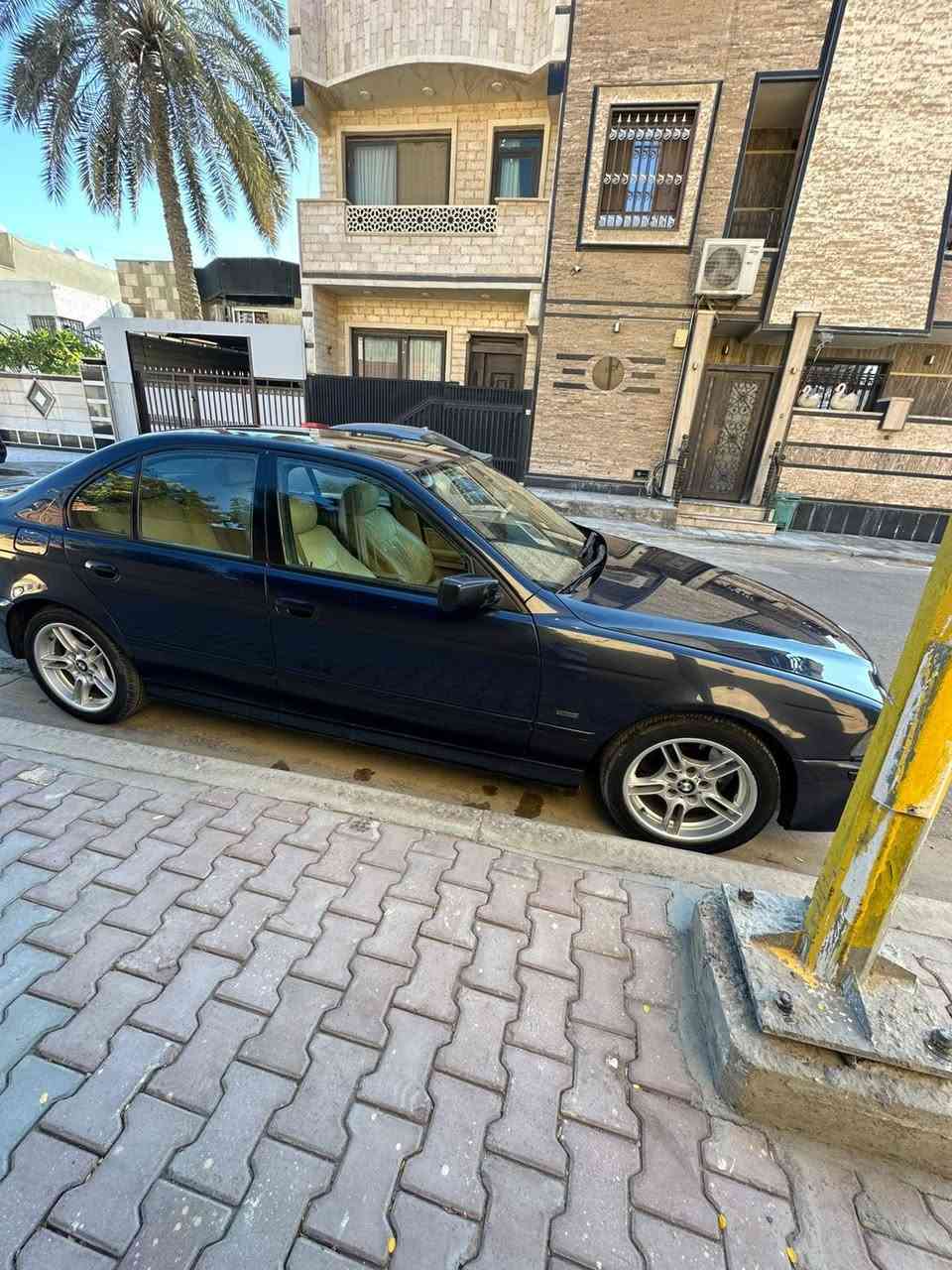 بي ام صقر2001
حجم530
بلاديه بدون ضربه صبغ حزام للجماليه
فول ماعدا السلايد
كشنات كهرباء
ستيرن كهرباء
رقم دهوك وباسمي تحويل مباشر 
مكان السياره بغداد
السعر108$
***********
