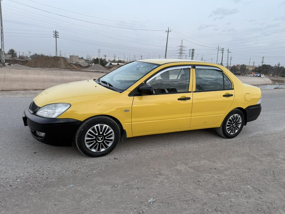 السلام عليكم 
موديل 2010
كًير اوتماتيك ومحرك 2000 جديد صارلهن شهرين 
من الاخير ما بيه اي نقص ديالى بعقوبه …
السعر 72
***********
