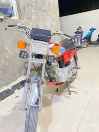 دراجه نامه شلامجه رقم وسنويه مديل 20.       السعر خاص 07753997611