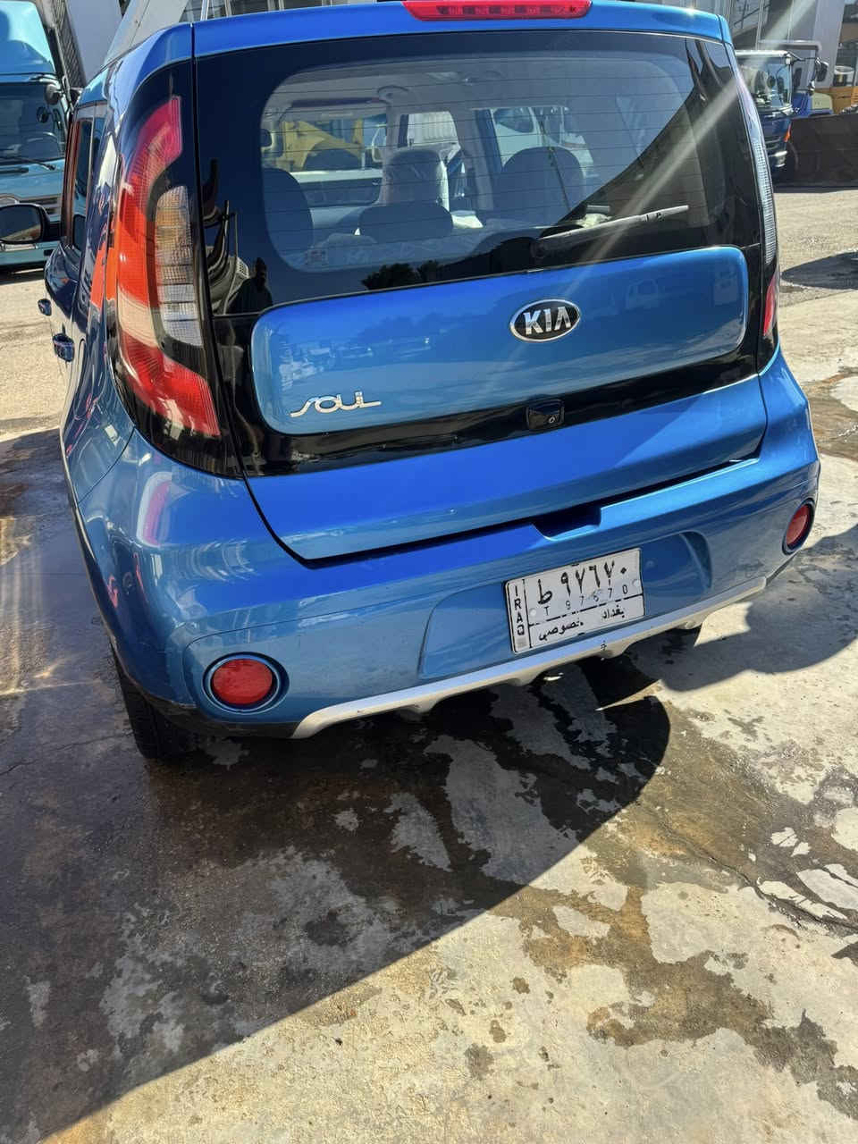 كيا صول موديل 2017 بسمي محرك 2000 جي دي حادثها جاملغ مصبوغ نفسه وبنيد مبدل سيارة جاهزه وحلوة صدر تبريد ماشية 50الف مكانها بغداد عارضها 128 وبيها مجال رقم الهاتف ***********
