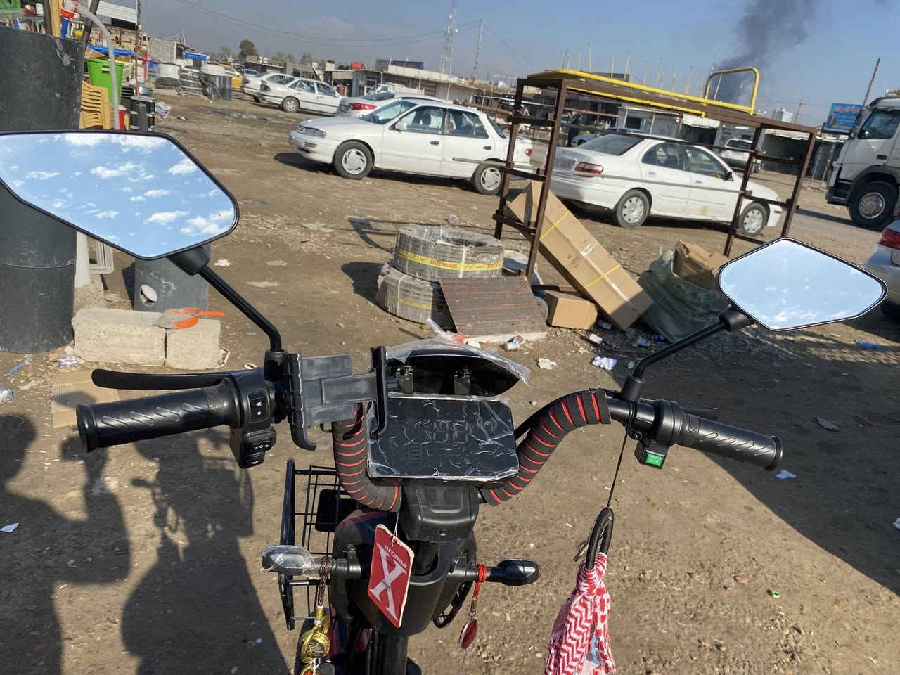 إسلام عليكم دراجة شحن  البيع بطاريات 4 اسويج و بصمه وكرت التشغيل والسعر و 600 وبيه مجال الرقم 
*********** 
المكان تاجي قريت عواد
