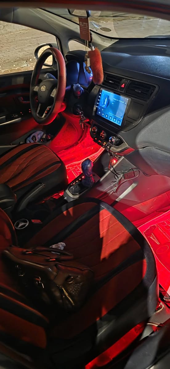 السلام عليكم.. كيه ريو موديل 2012 سكنت النجف بسمي مكفوله  كير مكينه حداديه باتري تخم تاير السياره جديده احلى من الصوره التواصل ع رقم ***********
