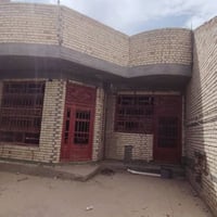 بيت زراعي مساحته ٢٣٠ متر يحتوي غرف نوم ٢ وساحه درج واستقبال ومطبخ وصحي...