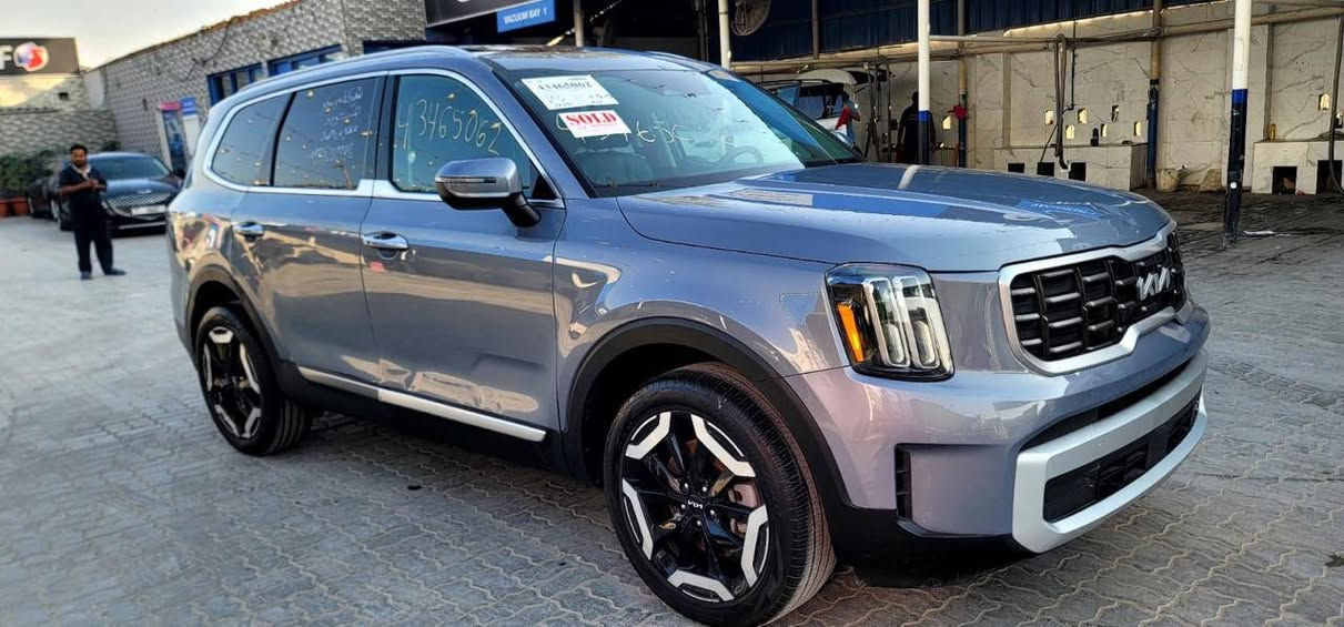 تلورايد 2025 
مشحونه بالطريق 7 ايام توصل البصره 
السعر 207 ورقة مصلح واصل البصره بدون كمرك

للاستفسار ***********
