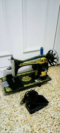 مكينه فراشه تخيط جميع الاقمشة سعرها 40 07502082909) 07768882491