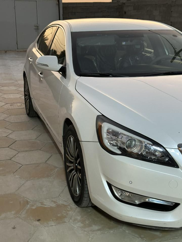 كاتنزا 2012 فووول مواصفات عده الفتحه ادوات كصه جنطه سياره جاهزه مجهزه من كلشي ما عايزه برغي سياره كارتون كير ومكينه وحداديه تخم تاير جديد رقم وسنويه طبق الاصل وين ما تريد تروح بيه روح من زاخو للبصره شرط متعوب على السياره من نضافه ومن رقم وسنويه 
السعر 65 ورقه وبيه مجال قليل حك الجيه 
*********** اتصال او واتساب
