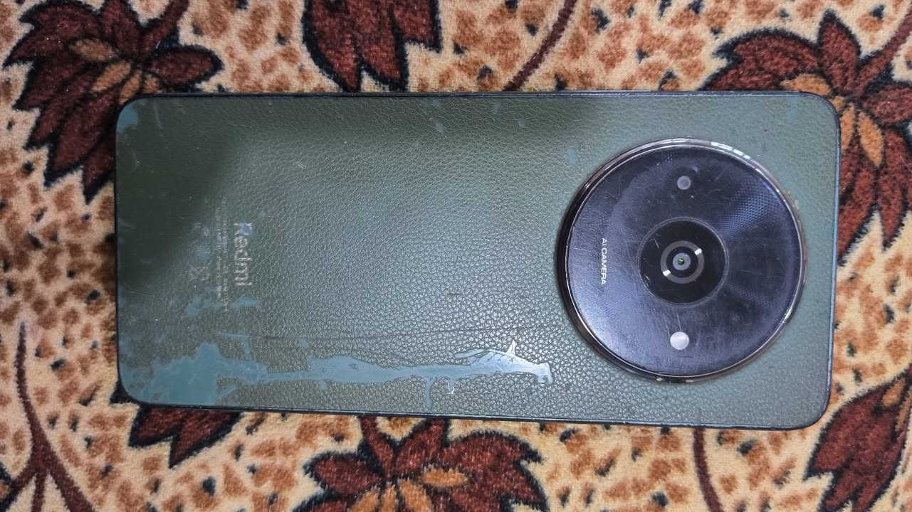 السلام عليكم 
للبيع ريدمي A3 

ذاكره 128 رام 4 
جهاز مثل ما موضح بل صور بي 3 فطور بل شاشه
وخدوش بل صفاح والضهر كلشي ما مأثر عل جهاز
رايده 125 وبي مجال 
مكاني قضاء الخالديه


**إذا كنت صاحب هذا الإعلان وتريد حذفه لأي سبب، رجاءا أرسل رسالة إلى الدعم الفني**