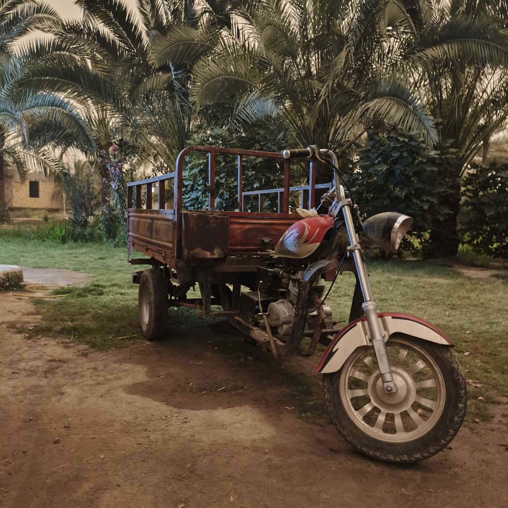 ستوته للبيع مكينه جديده كلشي مابيه عوزه بس ضفيره مكان الرميثه
للتواصل ***********
