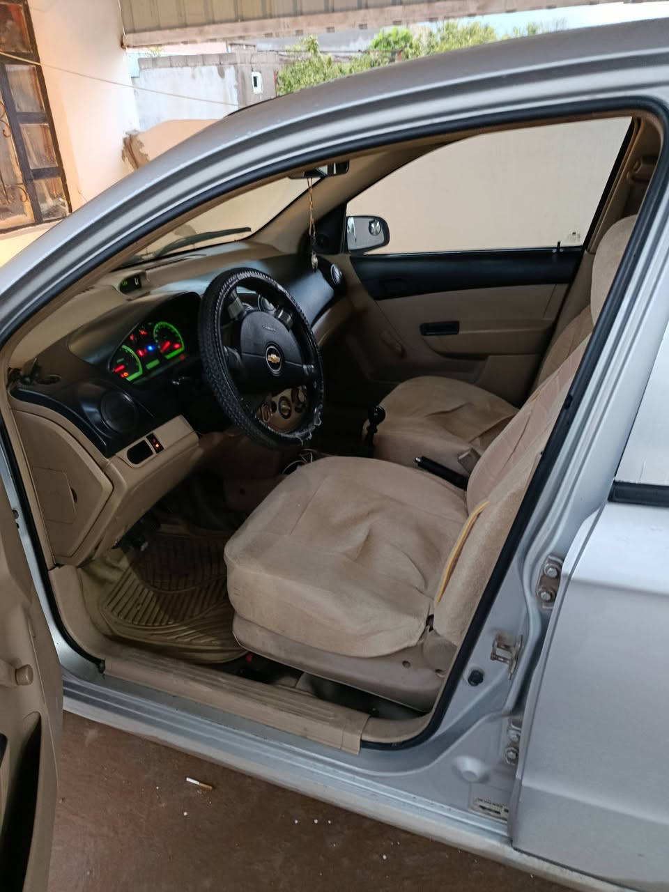 افيو 2009. دوپارچه بس بخه بي ليدان 8ورقه غرامه يل سر دي سعري هينه خار تحويل وكاله شرت. سعرا قفلي 55
***********
