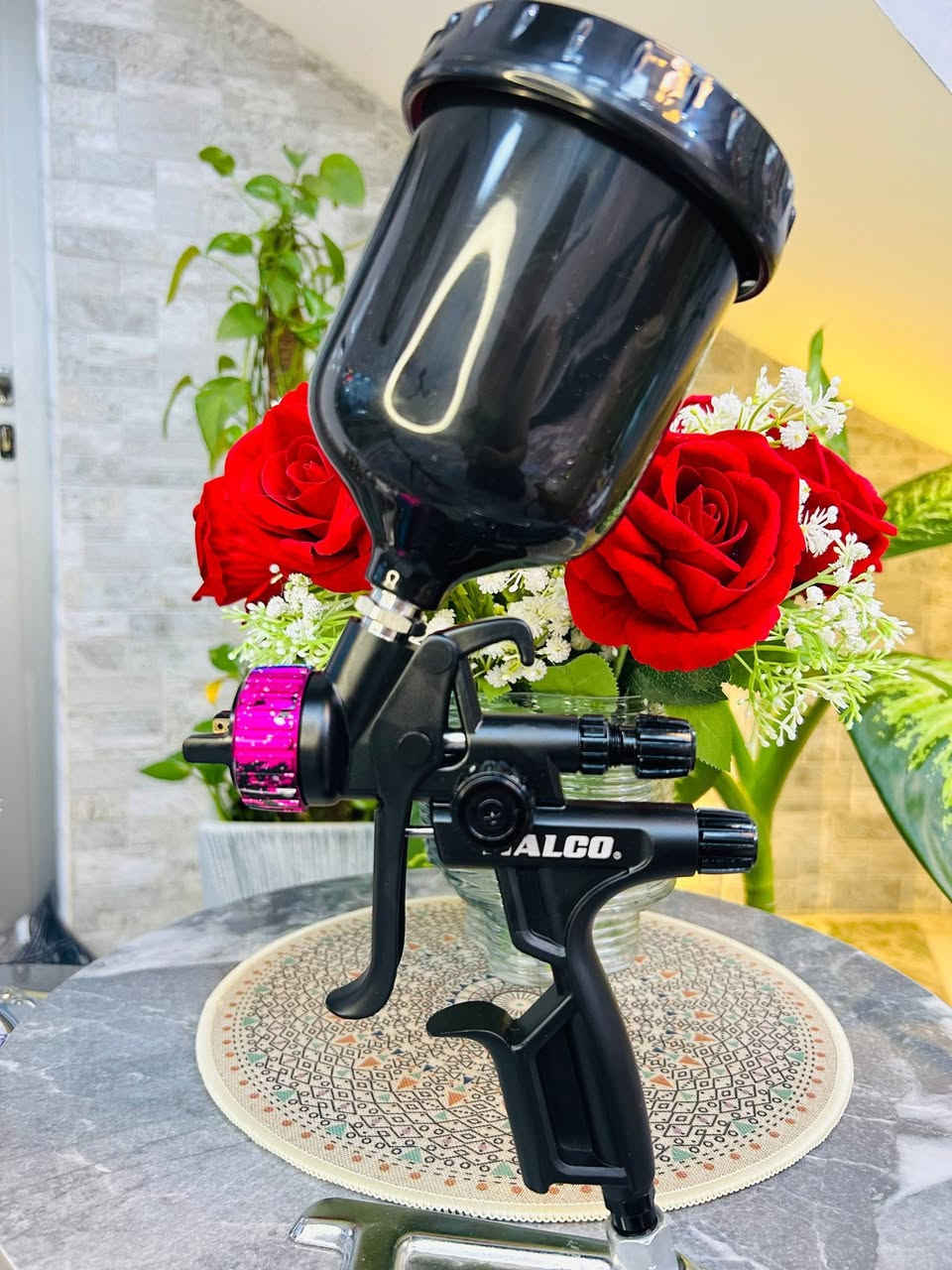 🎨🔫  مسدسات صبغ السيارات – ماركات عالمية راقية✨
نوفرلك أفضل بنادق  الصبغ الأصلية بجودة عالية ودقة رش ممتازة. جملة و مفرد ⚡
✔️ توزيع لون متناسق
✔️ توفير الاصباغ والكليرات 
✔️ تحكم عالي بالرش
✔️ مناسبة للورَش والمحترفين
متوفر لدينا أشهر الماركات العالمية مثل:
Onyx ✓ 🇩🇪
Lion✓ 🇺🇸
ANEST Itlaco 🇯🇵
الجودة تبدأ من الأداة الصح 👌
📞 للحجز والاستفسار تواصل ويانه الآن . يوجد توصيل الئ كافة محافظات العراق 
علي رويال : ***********
***********
