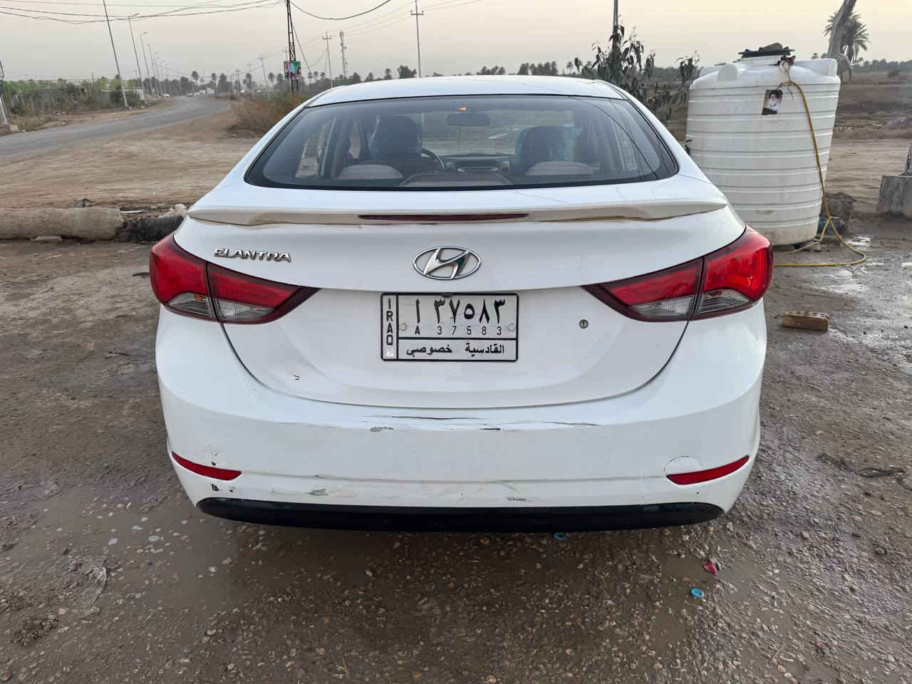 السلام عليكم للبيع النترا فول عده البصمة
السياره جاهزه كير ومحرك كفاله  شواصي لغود كفاله محرك 1800دوش المرغوب بيه نص صبغ بالجاملغ الي بجهه السايق وبارد باب الصدر رقم قادسية 
السعر 125وبيها مجال 
للاستفسار ***********
مواصفات السيارة 
فتحه سلايت 
تحكم استيرن جهتين 
شاشه
