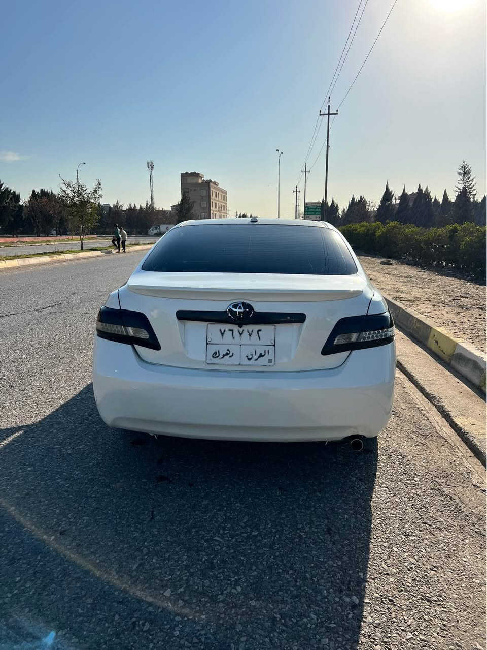 کامری بۆ فرۆشتن مۆدێل ٢٠١٠ حیزام نییە بە حیزام دەفرۆشم بێ ناوگرتن بێ لێدران تەنها بەدەنەکەی ناوەراستی گرتووە باقی لێدرانی نییە مەکینەی تۆزێک بوخاری هەیە سەقفەکەی بە قەدەر بستێک بە پانایاتی کارتە سبوخی هەلساوە با ناو کردن بە شەرت سەنەوی بە سەر چووە  *********** أربيل, العراق
