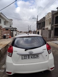 Toyota yaris 2016 Le 2 barch  سنه وي ٢٠٢٧/٧/١    07502906131