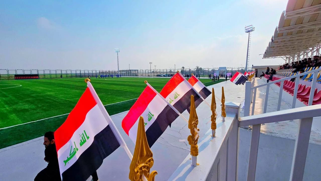 من الأرض الفارغة إلى ملعب احترافي... نرافقك في كل خطوة!
✔️ جودة تبهرك | ✔️ أسعار تريحك | ✔️ التزام تام بالمواعيد

هل تفكر في إنشاء ملعب رياضي بمواصفات حديثة؟
نحن في  شركة قبس الضياء للملاعب والعشب الصناعي 
 نوفّر لك كل ما تحتاجه لإنجاز ملاعب رياضية متكاملة، سواء كانت كرة قدم، كرة طائرة، أو كرة سلة، مع تنفيذ مشاريعنا وفق أعلى المعايير وفي مختلف ولايات الوطن.

🔧 تجهيزاتنا تشمل:
🔹 عشب اصطناعي بجودة ممتازة (60 مم و40 مم)
🔹 سياج معدني متين بمقاسات مختلفة (5/5 مم، 6/5/6 مم، 8/6/8 مم)
🔹 شباك حماية لضمان أمان الملعب
🔹 مرمى كرة قدم مجهز بالشبكة
🔹 مقاعد ومدرجات مريحة وعملية
🔹 أرضيات خاصة (béton poreux) مقاومة ومناسبة للملاعب
🔹 أعمدة كرة طائرة ولوحات كرة سلة
🔹 أعمدة إنارة مزوّدة بكشافات عالية الإضاءة

👷‍♂️ فرقنا تضم خبراء وفنيين ذوي كفاءة عالية، نحرص على دقة التنفيذ وجودة النتائج، مع احترام تام للآجال المحددة.
💰 أسعارنا مدروسة ومناسبة لكل مشروع
🚛 نوفّر خدمة التوصيل إلى جميع عراقنا الحبيب🇮🇶⚽️🇮🇶⚽️🇮🇶⚽️🏠

⸻
📍 العنوان:بغداد الكرادة ٦٢ 
ا
 

📩للتواصل والاستفسار:
***********
***********
***********
⸻
🛠️ خبرة نضعها بين يديك لتصميم ملعب أحلامك!🇮🇶
