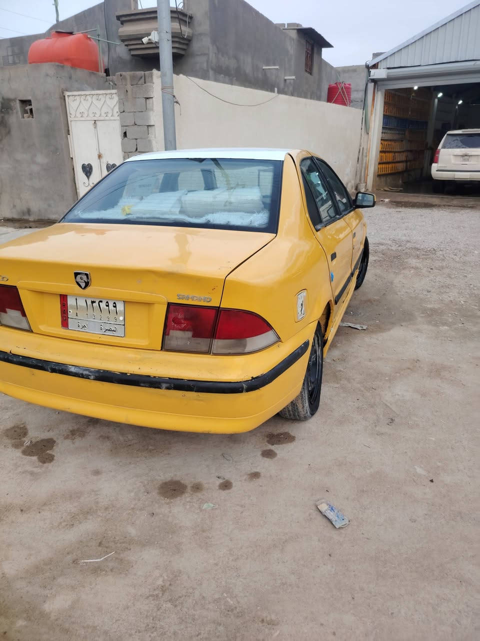 السلام عليكم سياره سمند ناطق ٢٠١١ كير مكينه  حداده خير من الله  مكاني بصره الزبير  متوازي ع بيعها ٢٧ وبيها مجال  ومتوازي بيعها كلش رقم ***********
